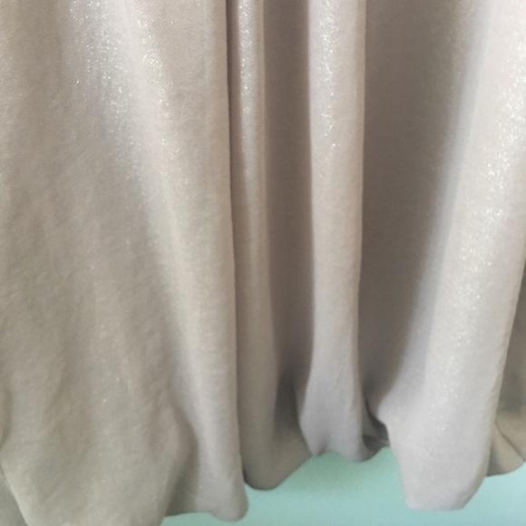 Elegant back tie shell - Picture 8 of 8